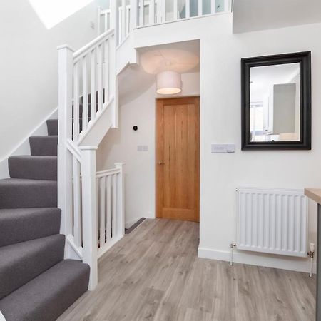 Livingstone Street Apartments With Free Parking York Exteriör bild
