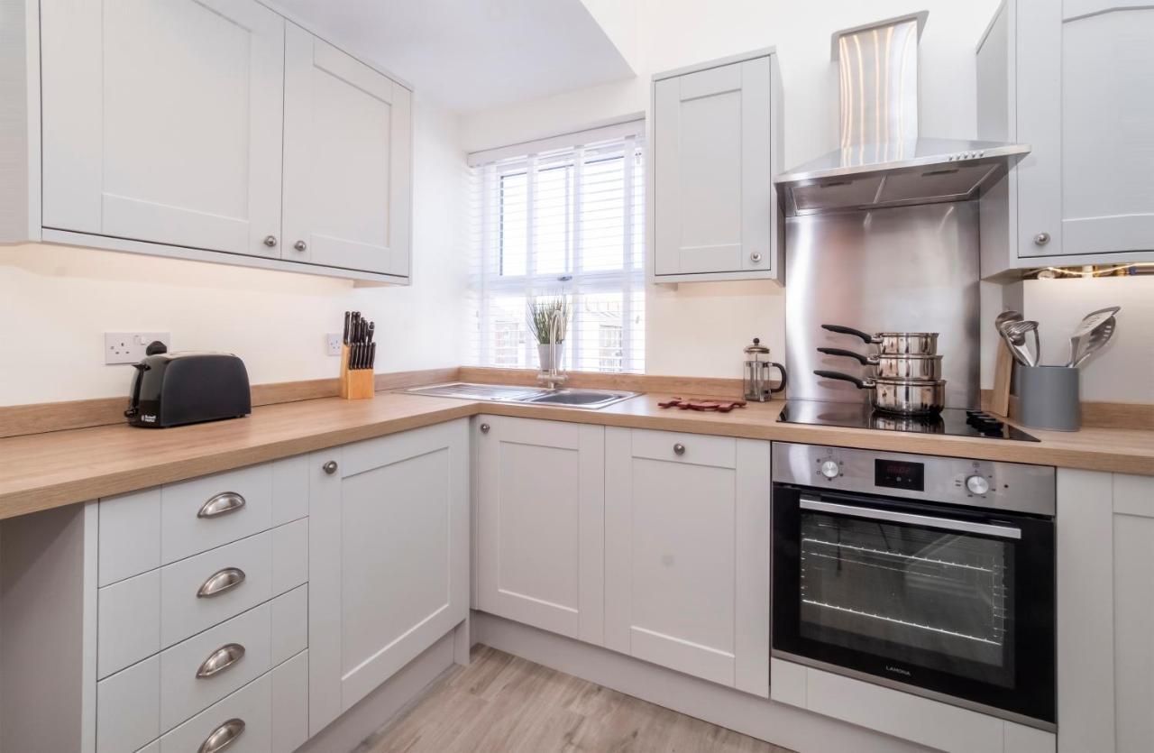 Livingstone Street Apartments With Free Parking York Exteriör bild