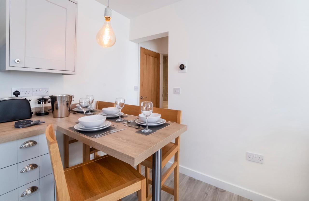 Livingstone Street Apartments With Free Parking York Exteriör bild